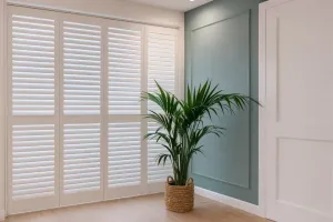 Czy warto wybrać okiennice przesuwne do nowego domu?